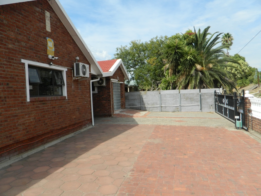 7 Bedroom Property for Sale in Dal Josafat Western Cape